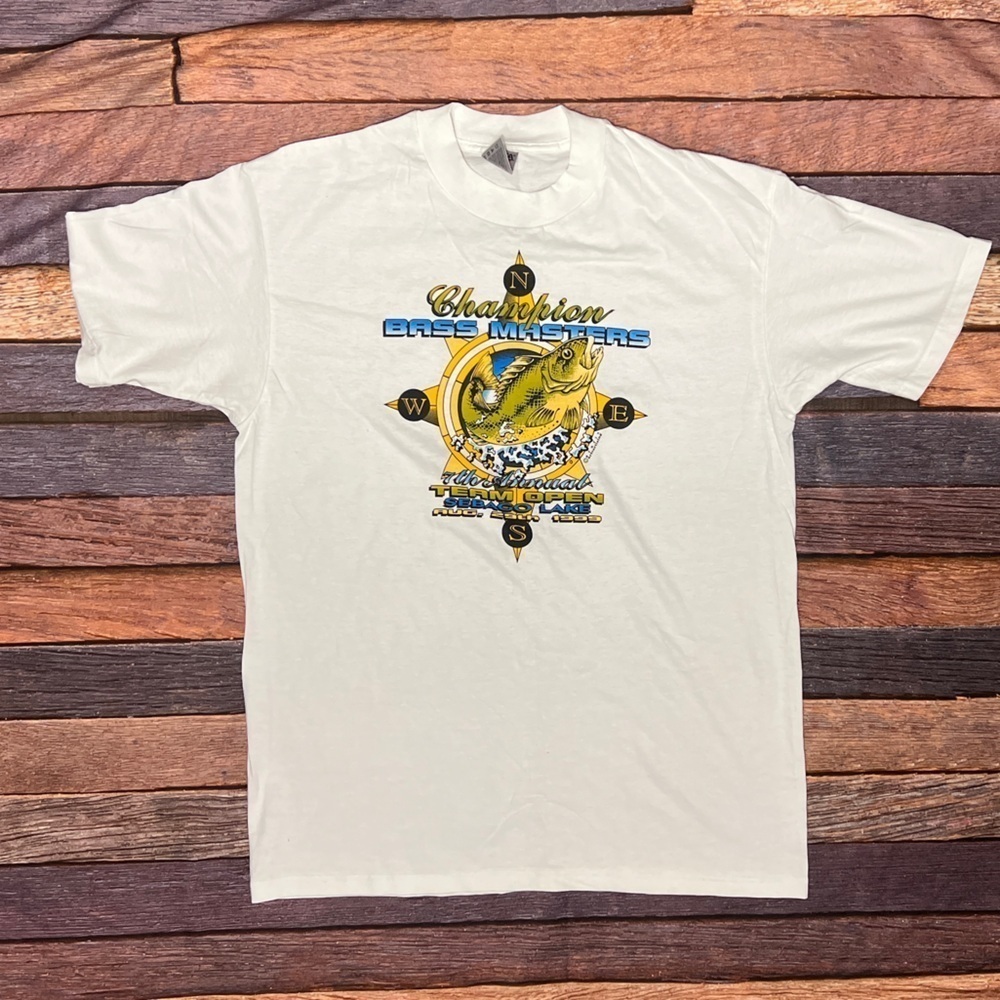 Vintage Sebago Lake Maine Bass Masters 1999 Fishing Tshirt Men's